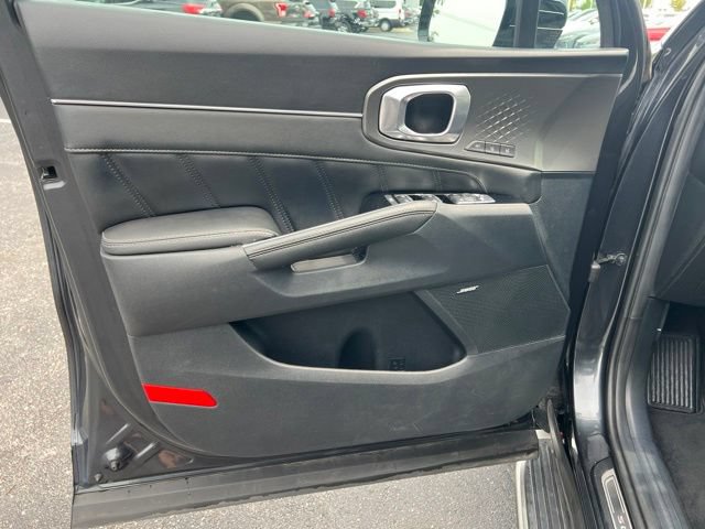 Certified 2023 Kia Sorento SX AWD/4WD image 30