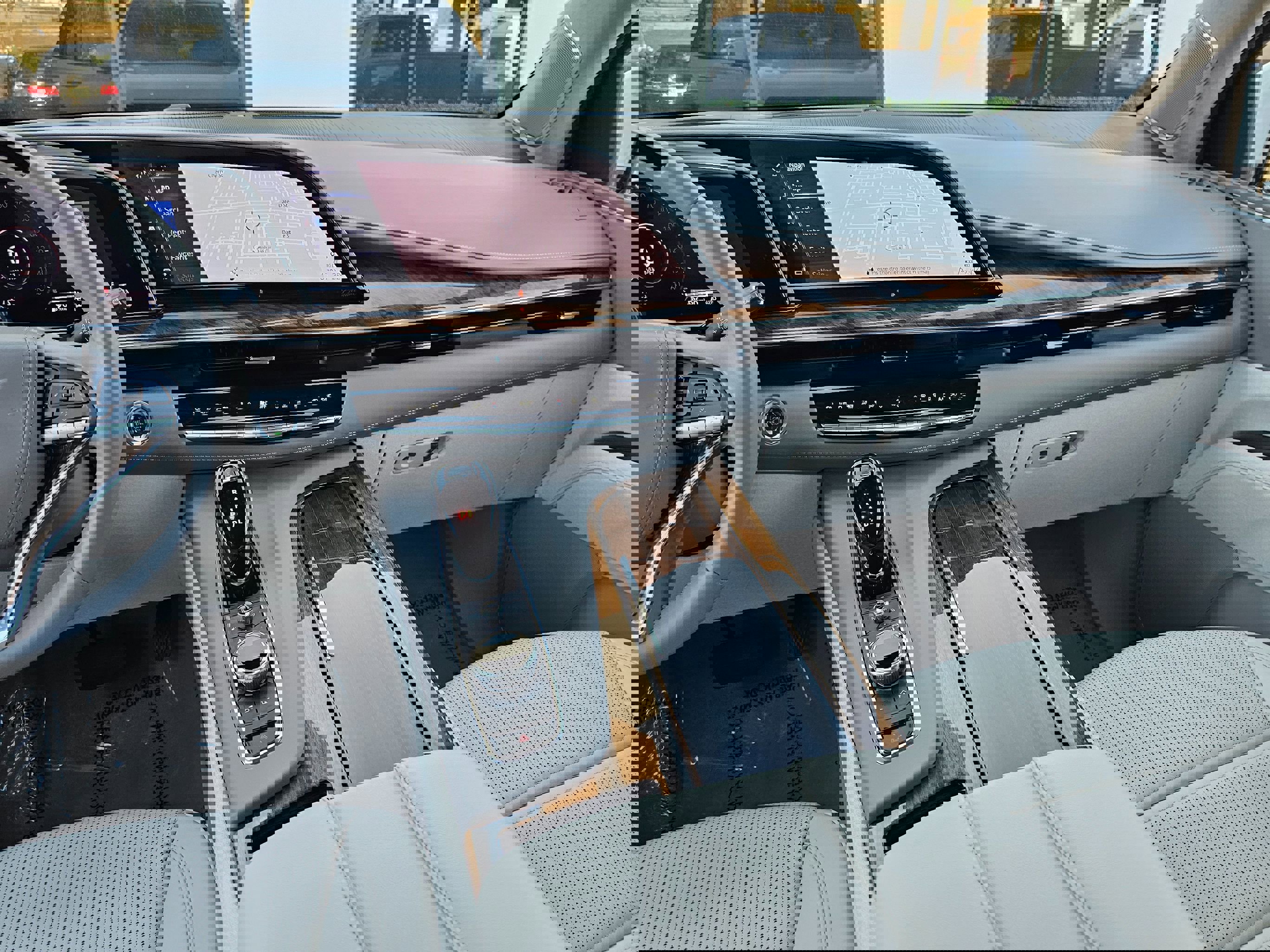 Used 2024 Cadillac Escalade Sport Platinum w/ Heavy-Duty Trailer Package image 41