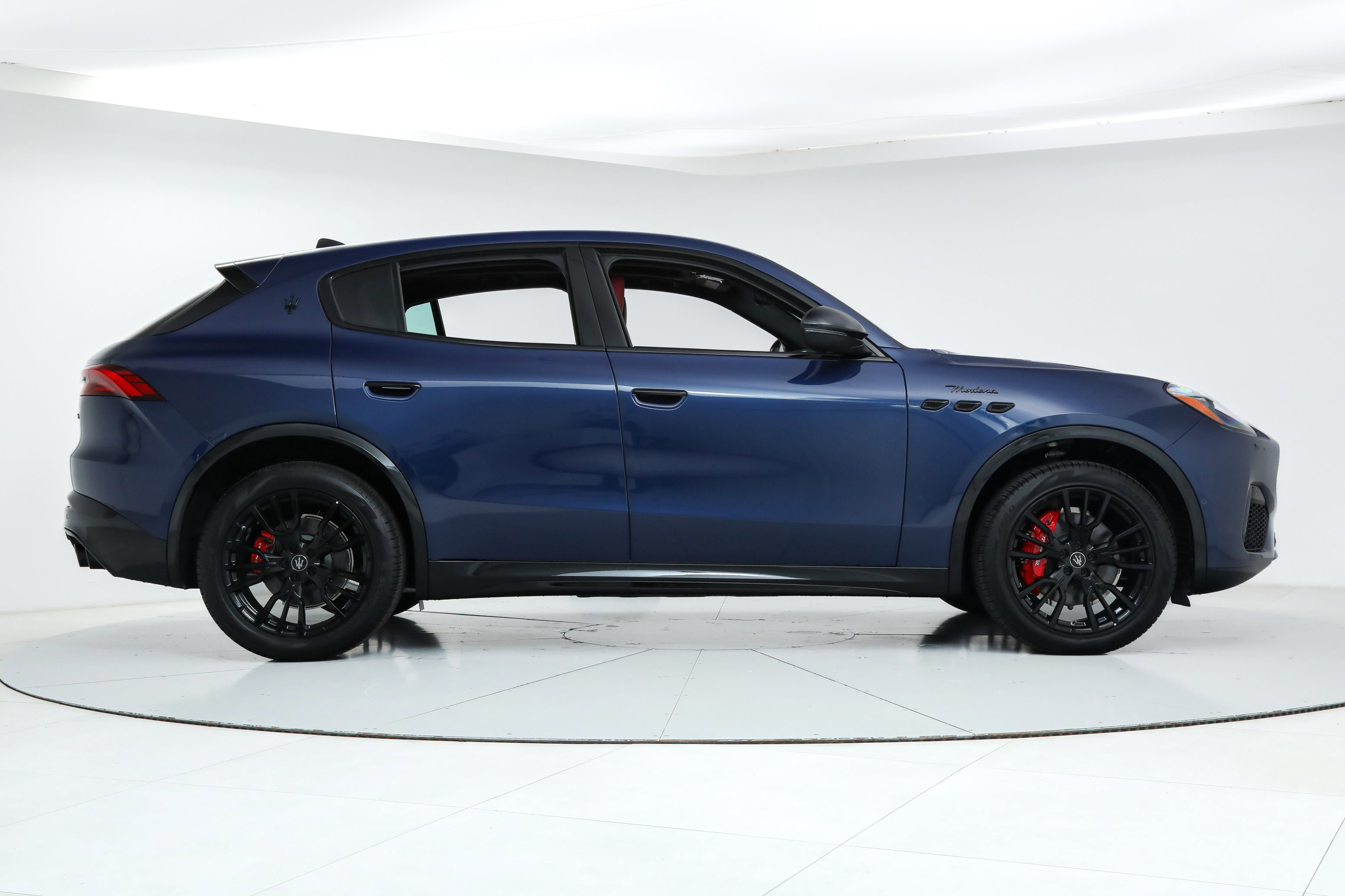 New 2025 Maserati Grecale Modena image 6