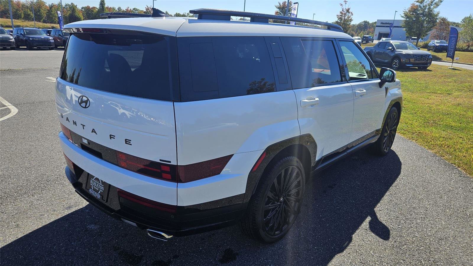 Used 2024 Hyundai Santa Fe Calligraphy image 7