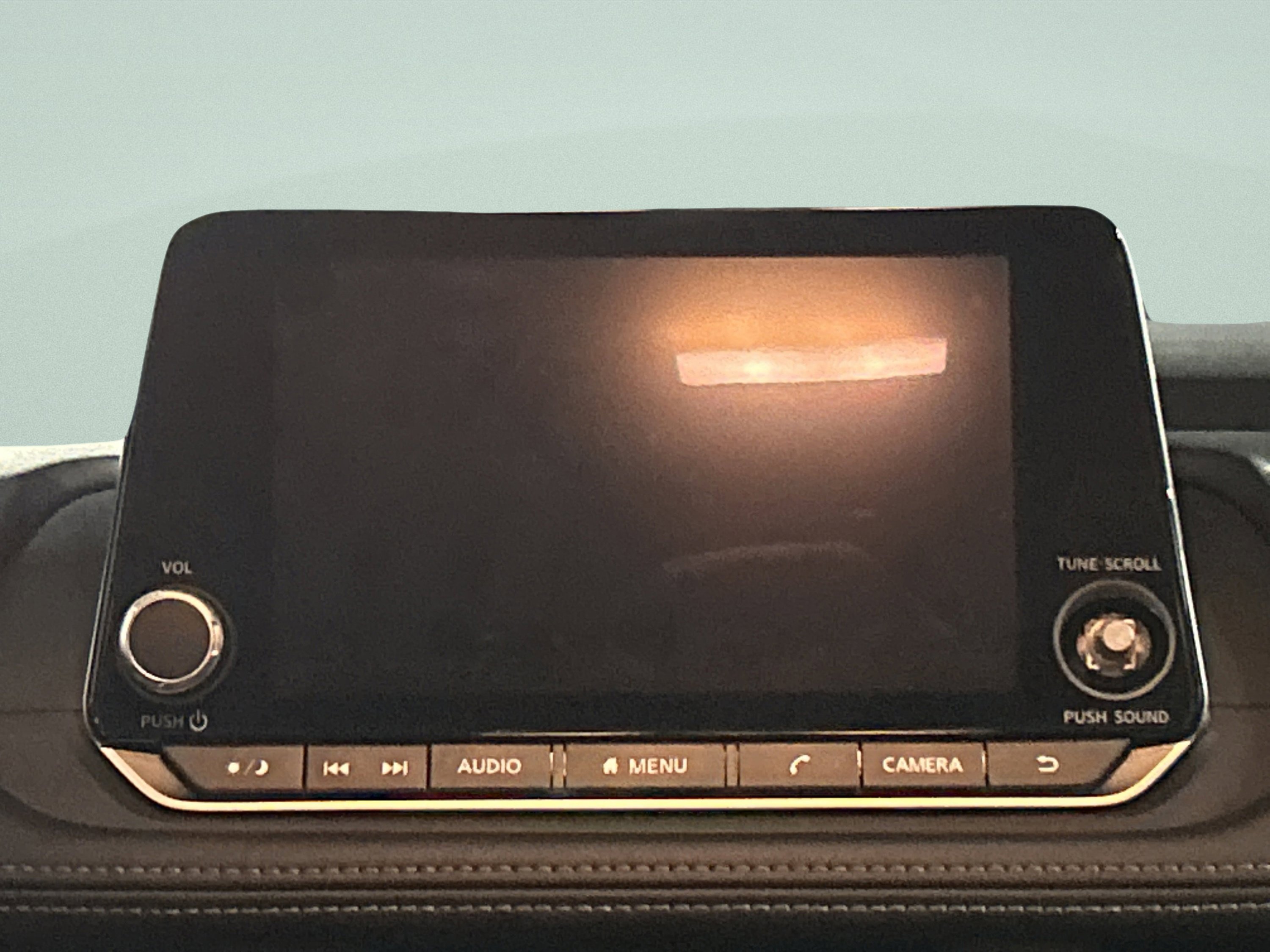 Used 2024 Nissan Rogue SV image 31