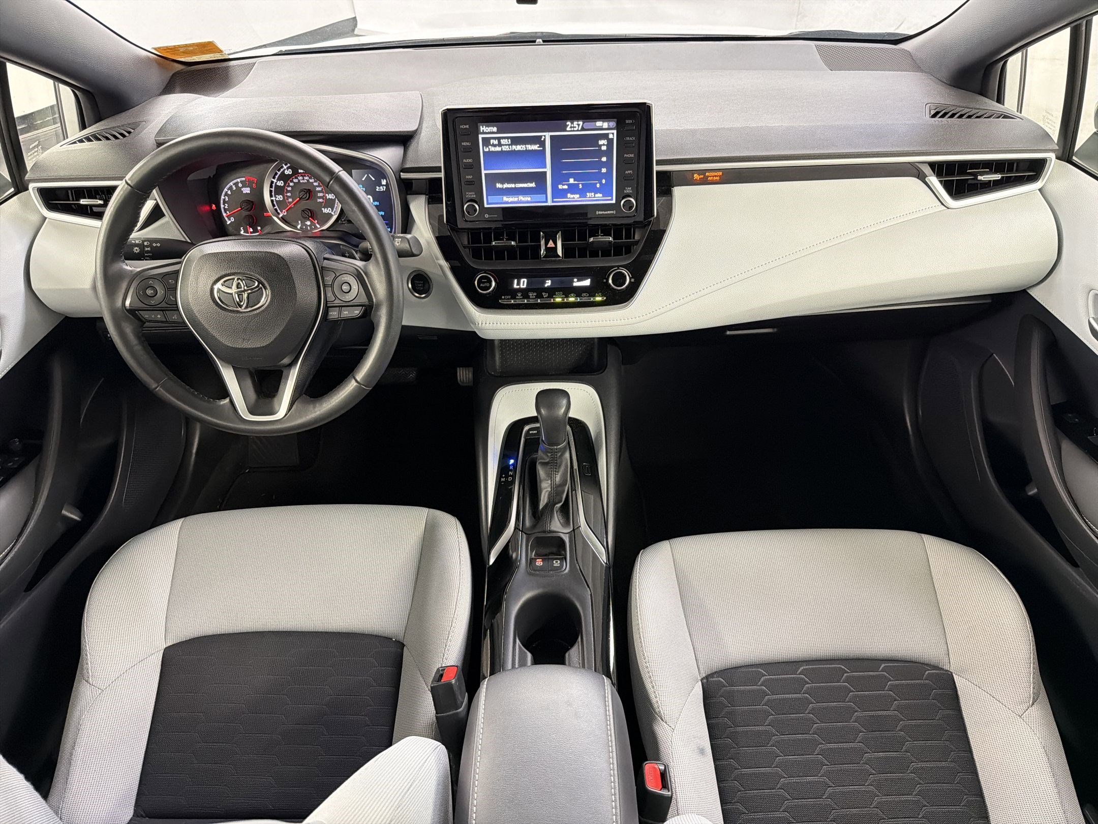 Used 2022 Toyota Corolla SE w/ Carpet Mat Package (TMS) FWD image 16
