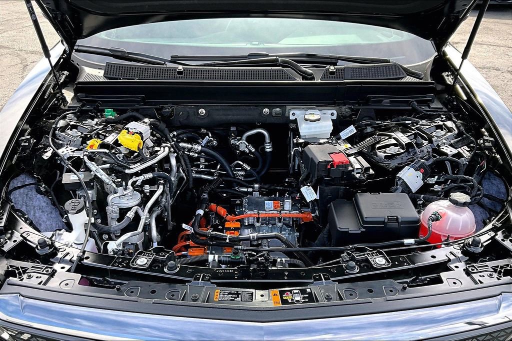 New 2026 Cadillac Lyriq Sport RWD image 17