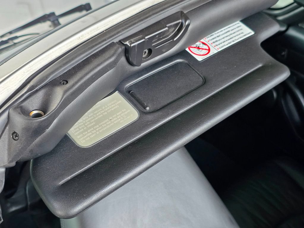 Used 1998 Porsche 911 Cabriolet image 62