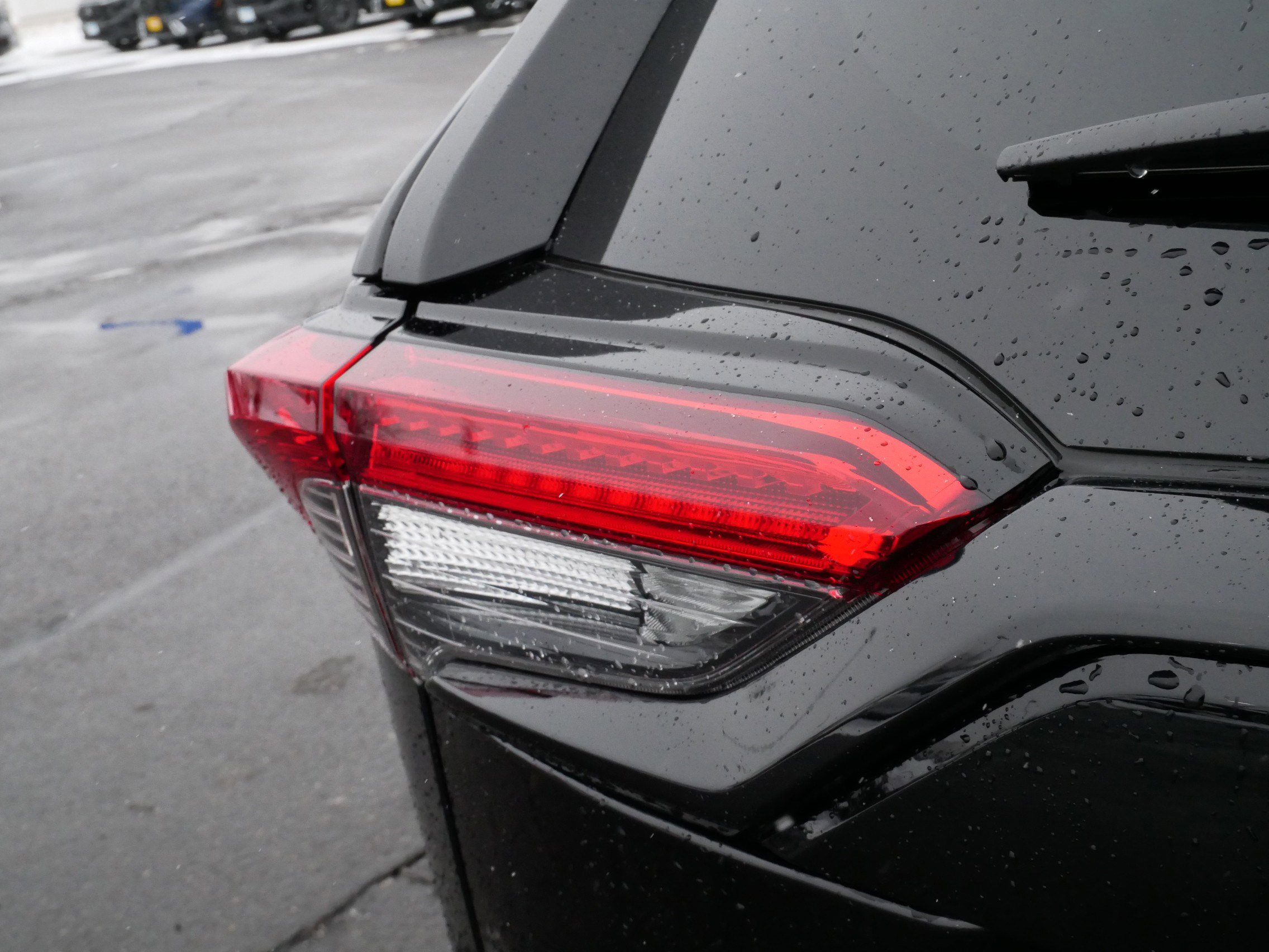 Used 2025 Toyota RAV4 LE image 17