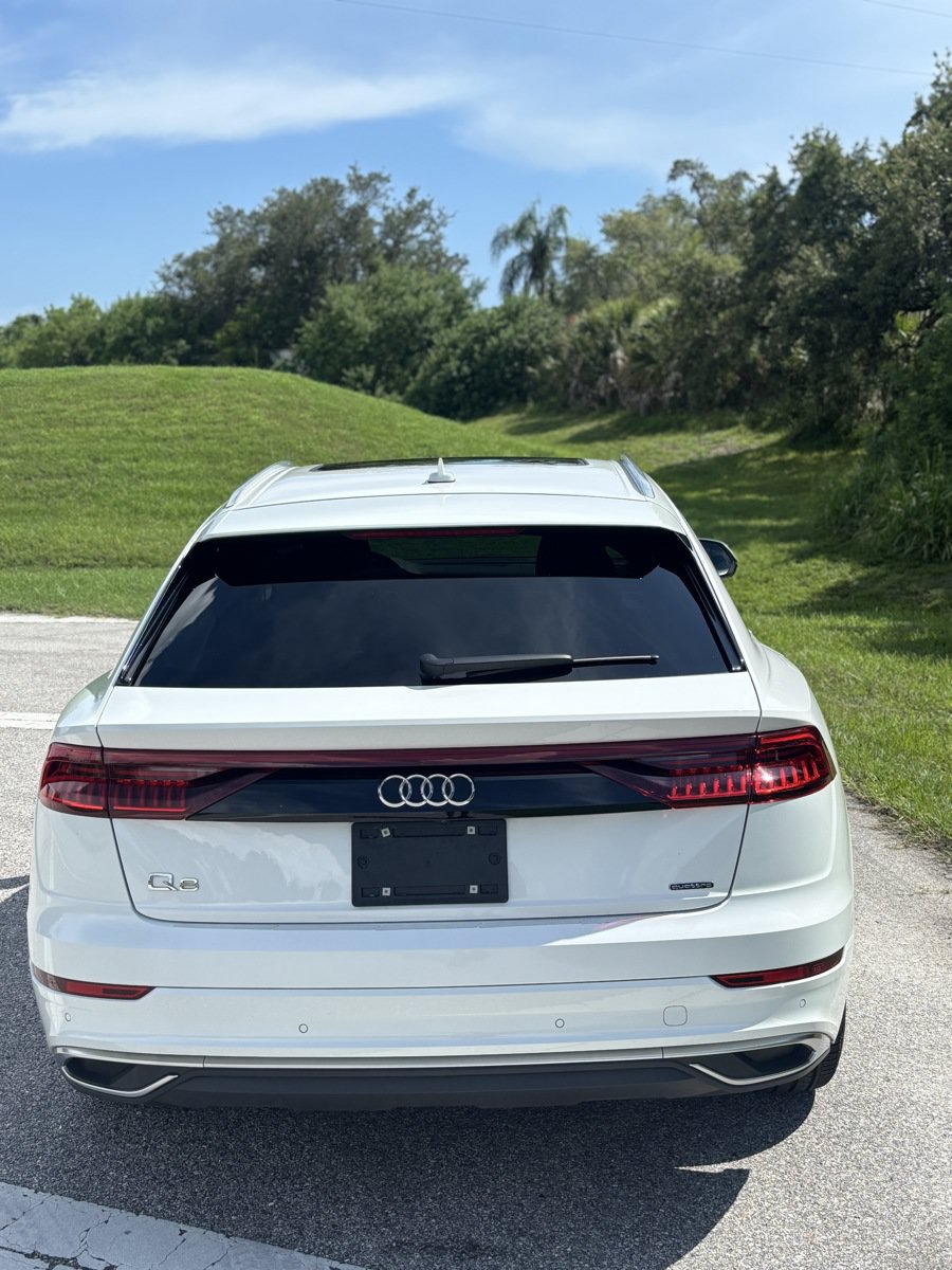 Used 2021 Audi Q8 Premium Plus w/ Premium Plus Package AWD/4WD image 16
