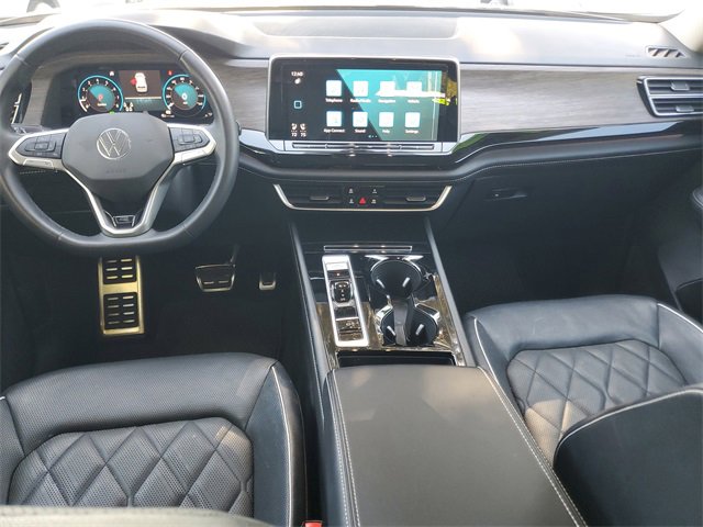 Used 2024 Volkswagen Atlas SEL Premium R-Line image 14