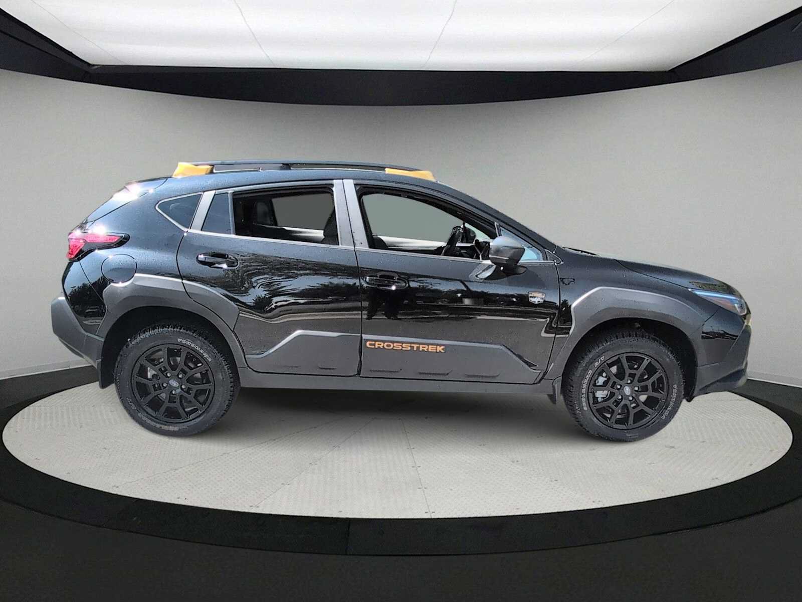 Used 2025 Subaru Crosstrek 2.5i Wilderness w/ Wilderness Package AWD/4WD image 9