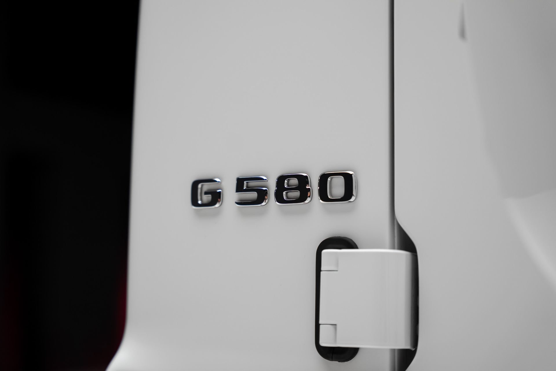 Used 2025 Mercedes-Benz G 580 w/ EQ Technology image 31