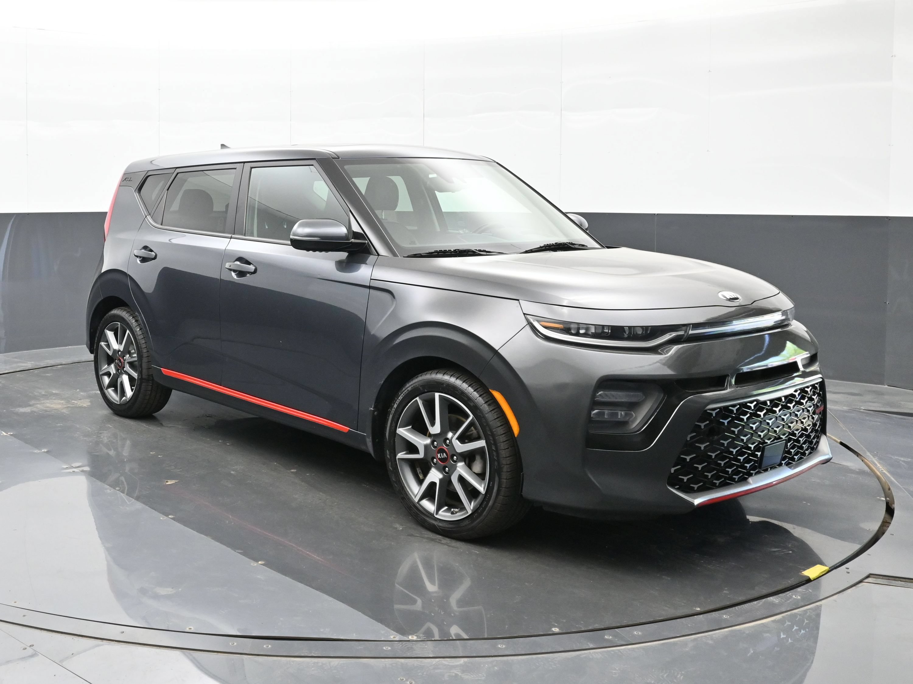 Used 2020 Kia Soul GT-Line Turbo FWD image 6