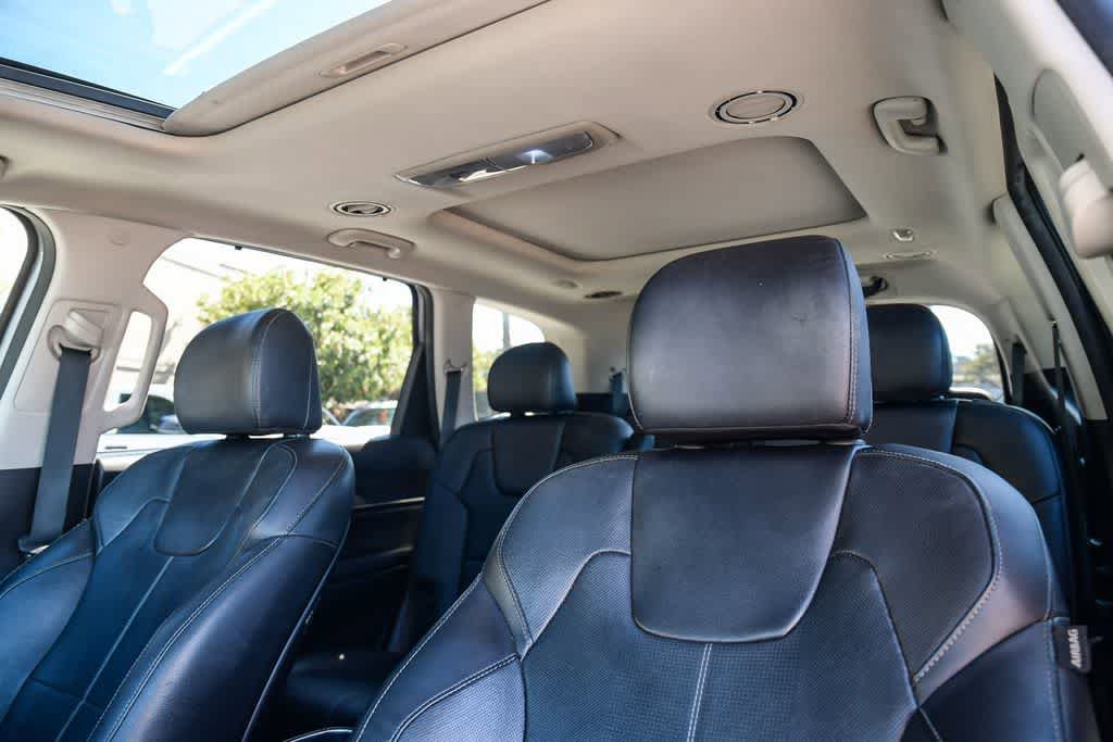 Used 2021 Kia Telluride SX w/ Nightfall Edition Package AWD/4WD image 16