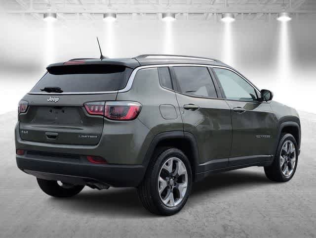 Used 2018 Jeep Compass Limited AWD/4WD image 8