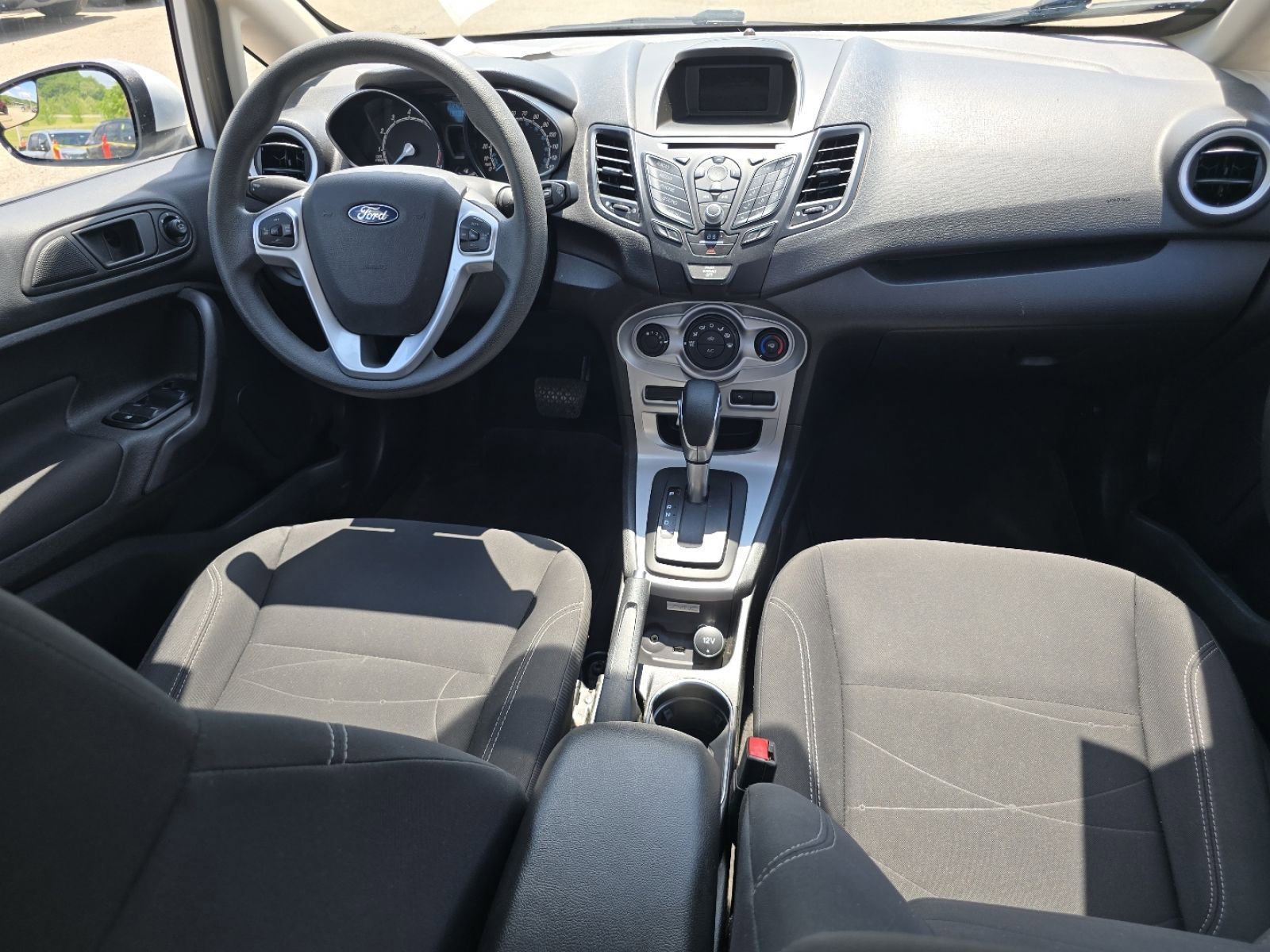 Used 2018 Ford Fiesta SE FWD image 21