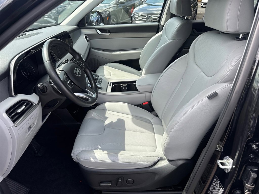 Used 2022 Hyundai Palisade SEL w/ 8P Bench Seat Package image 9