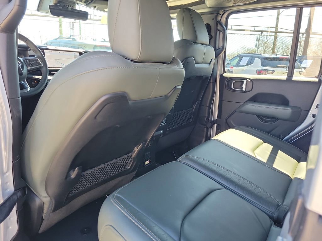 Used 2024 Jeep Wrangler High Altitude image 8