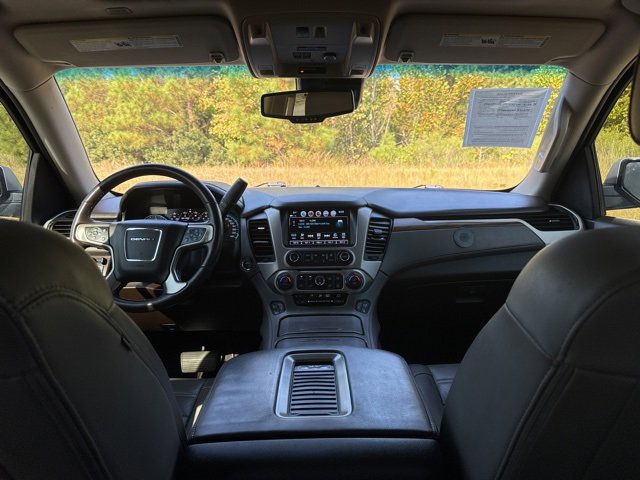 Used 2020 GMC Yukon XL Denali w/ Denali Ultimate Package image 18