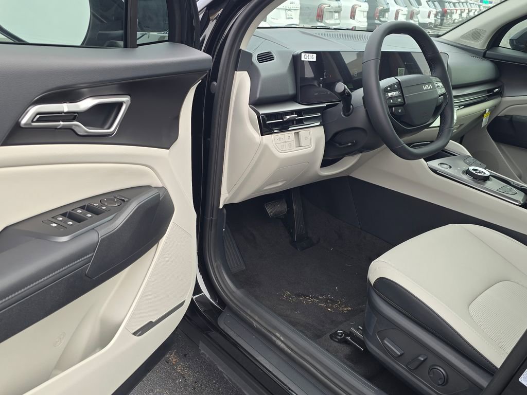 New 2026 Kia Sportage EX image 9