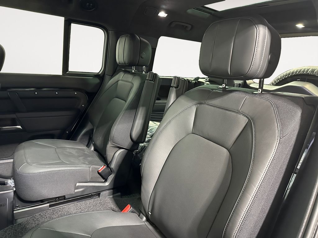 New 2026 Land Rover Defender 130 V8 image 13