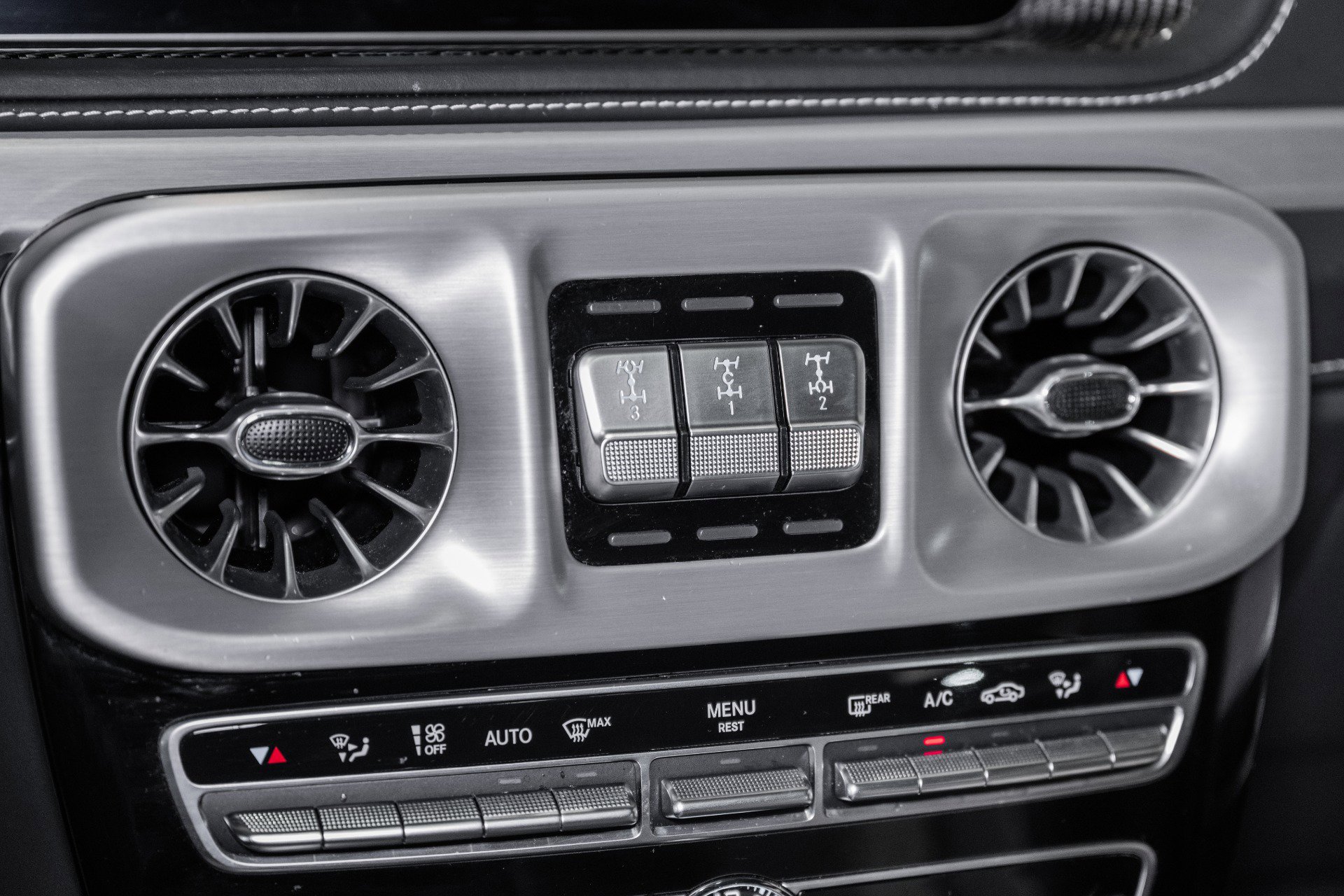 Used 2023 Mercedes-Benz G 63 AMG 4MATIC image 38