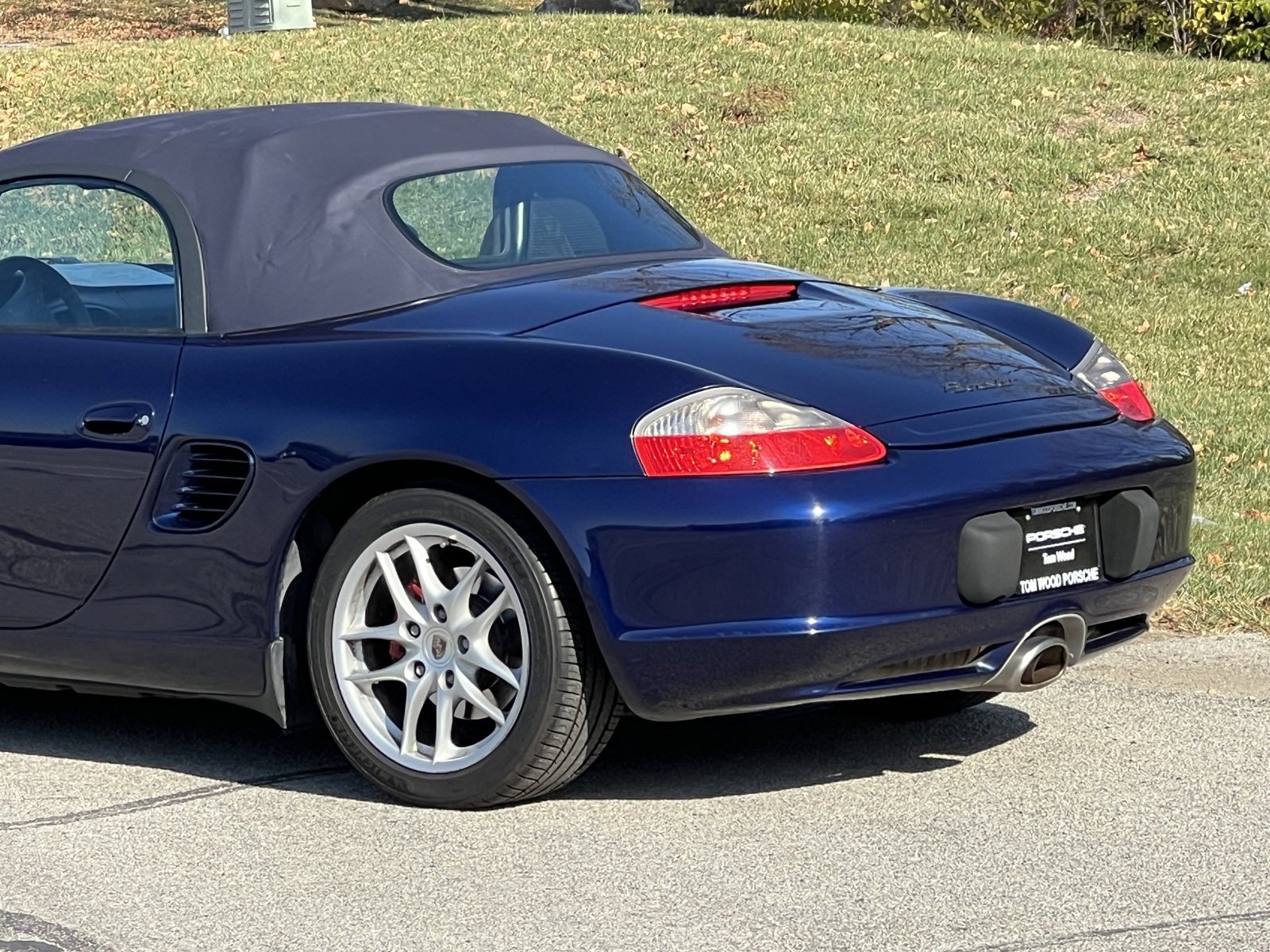 Used 2003 Porsche Boxster image 10