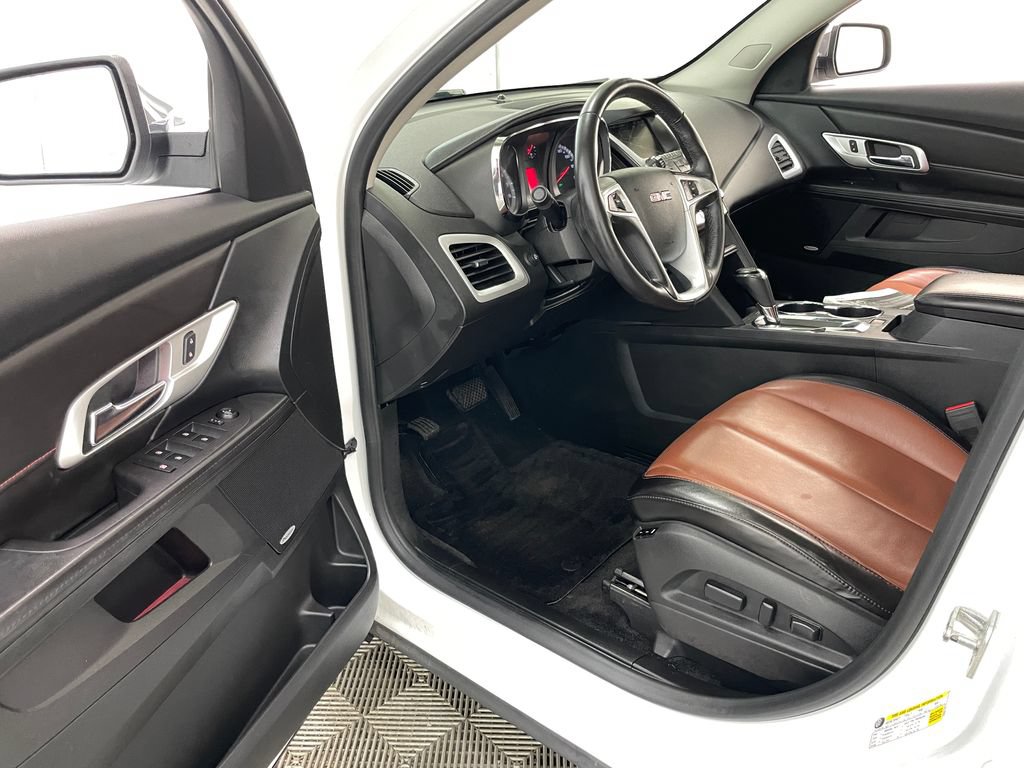 Certified 2016 GMC Terrain SLT w/ Open Road Package FWD image 23