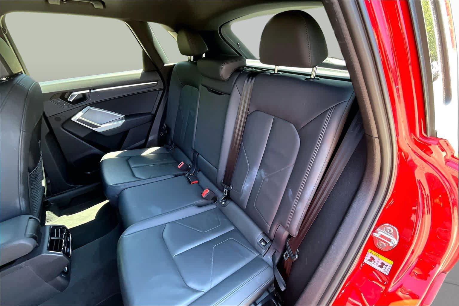 Used 2025 Audi Q3 2.0T Premium AWD/4WD image 21