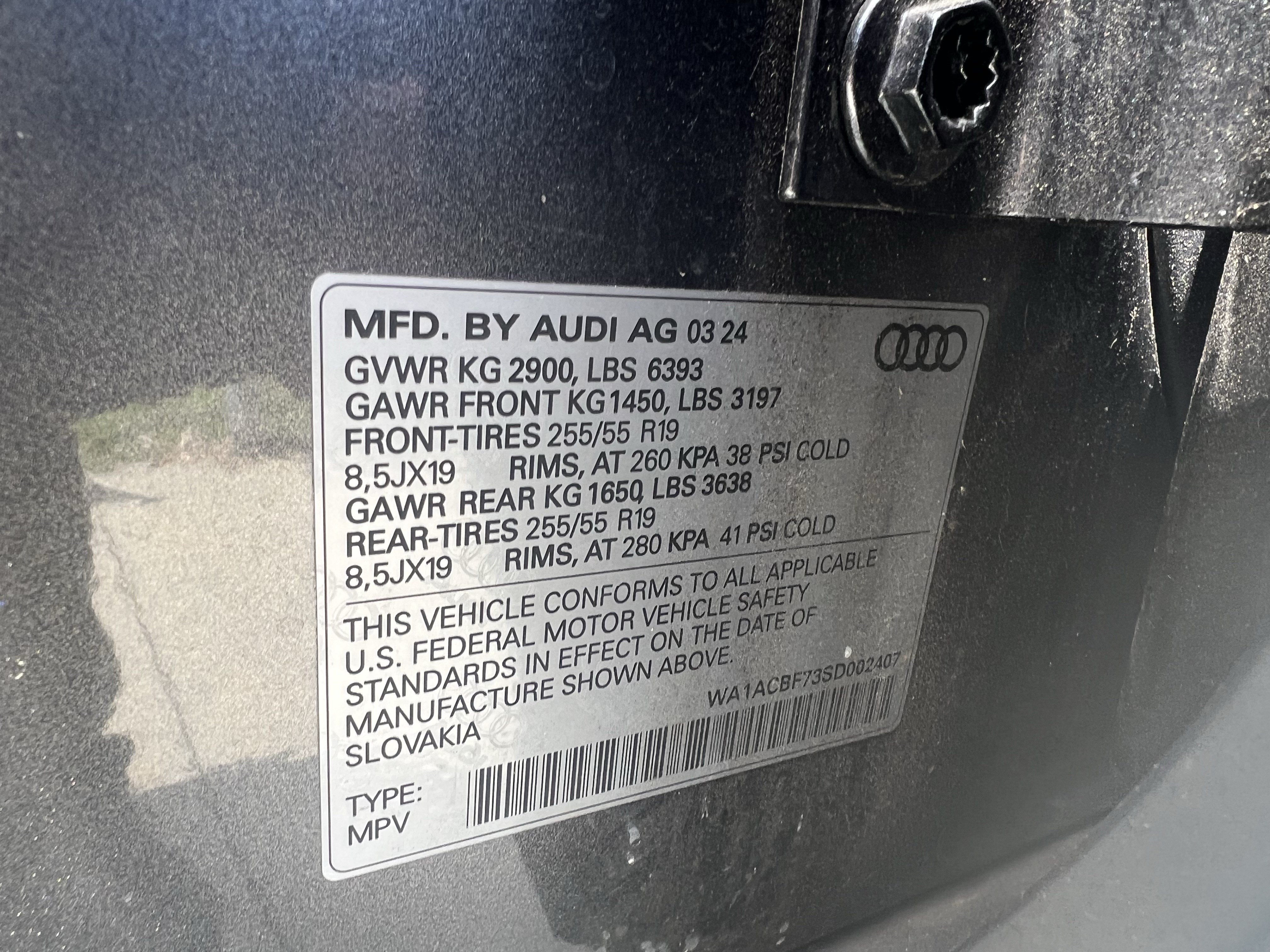 Certified 2025 Audi Q7 2.0T Premium w/ Convenience Package AWD/4WD image 37