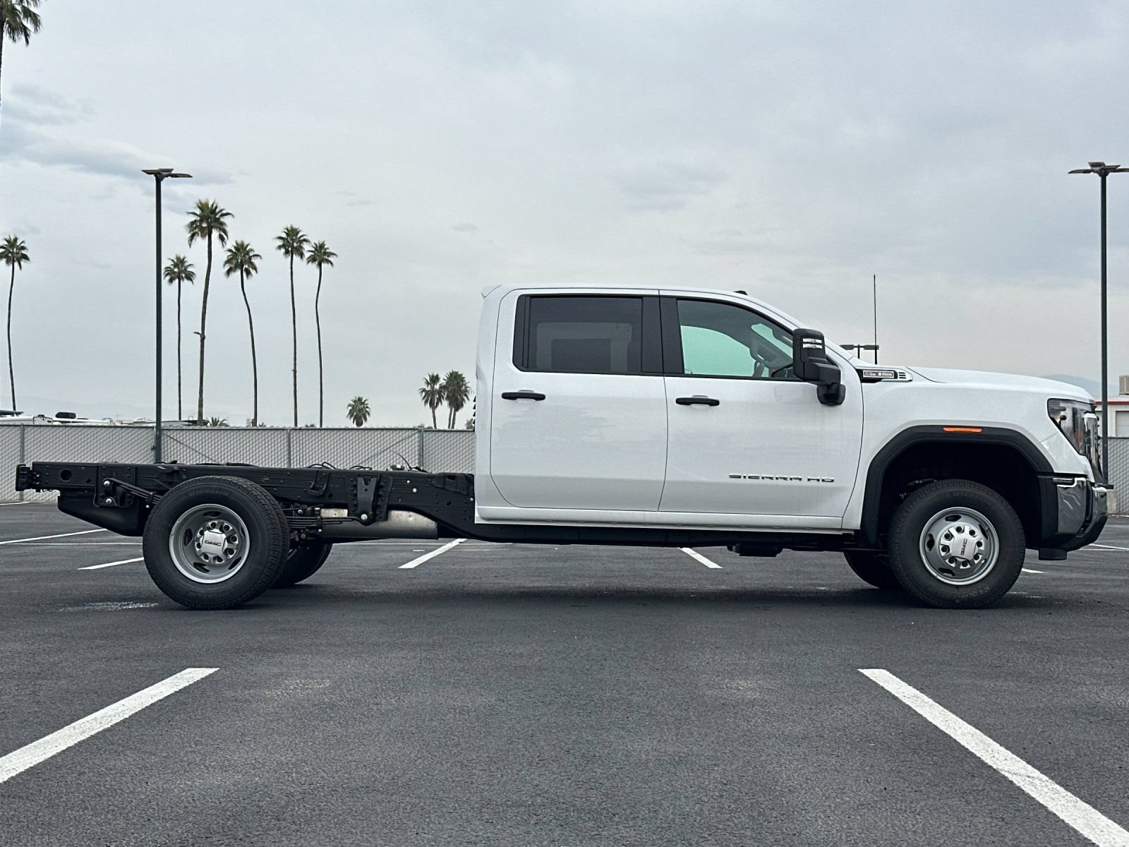 New 2026 GMC Sierra 3500 Pro w/ Convenience Package RWD video 3