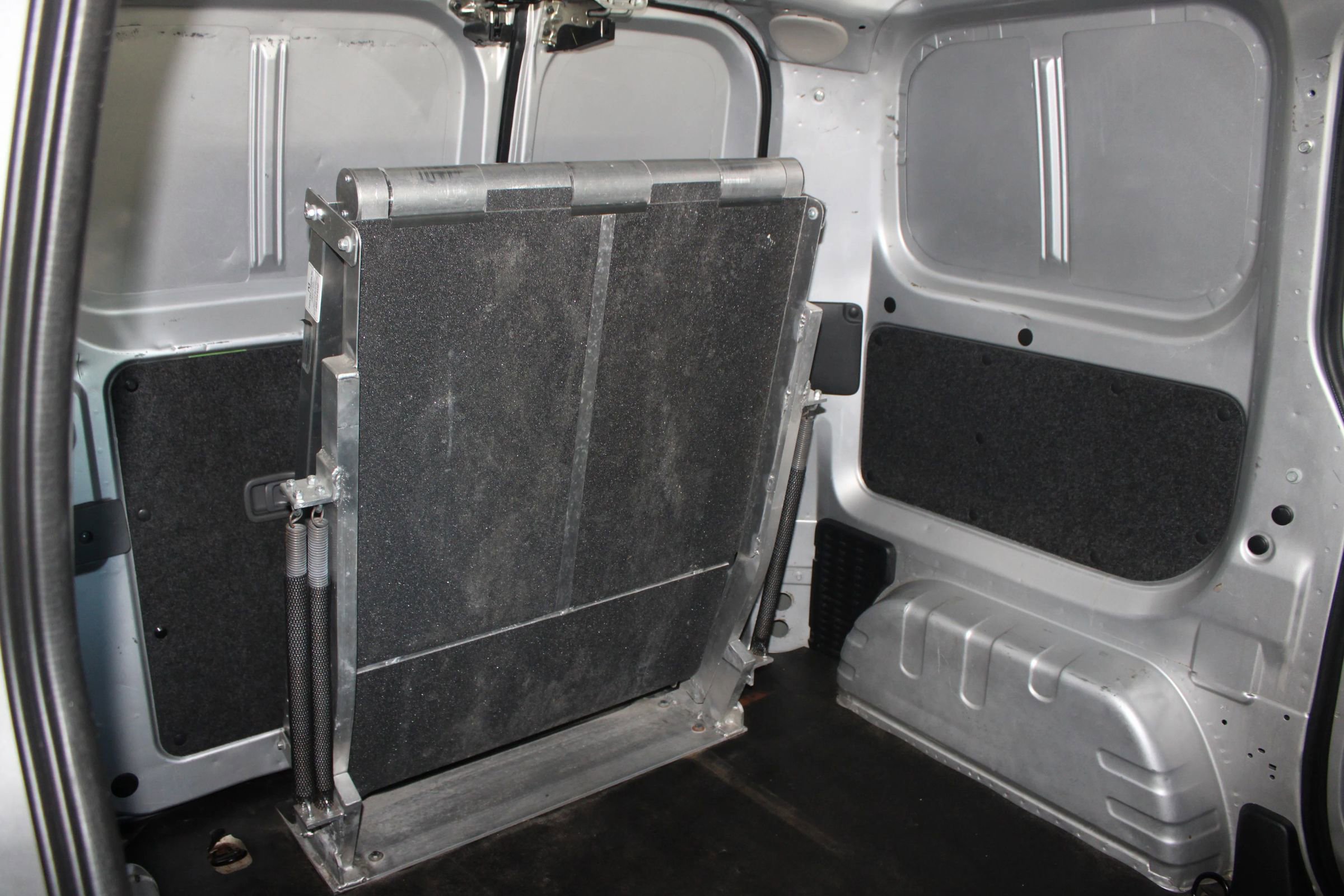 Used 2015 Chevrolet City Express LS FWD image 21