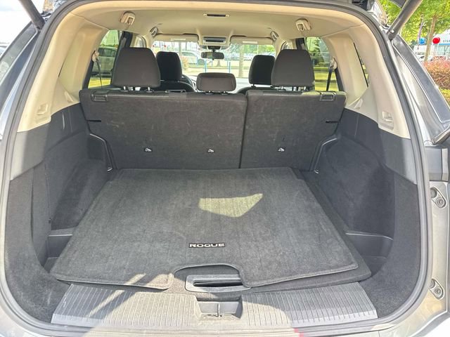 Used 2024 Nissan Rogue SV FWD image 12