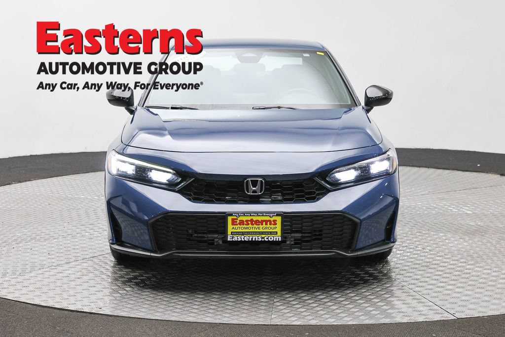 Used 2025 Honda Civic Sport image 2