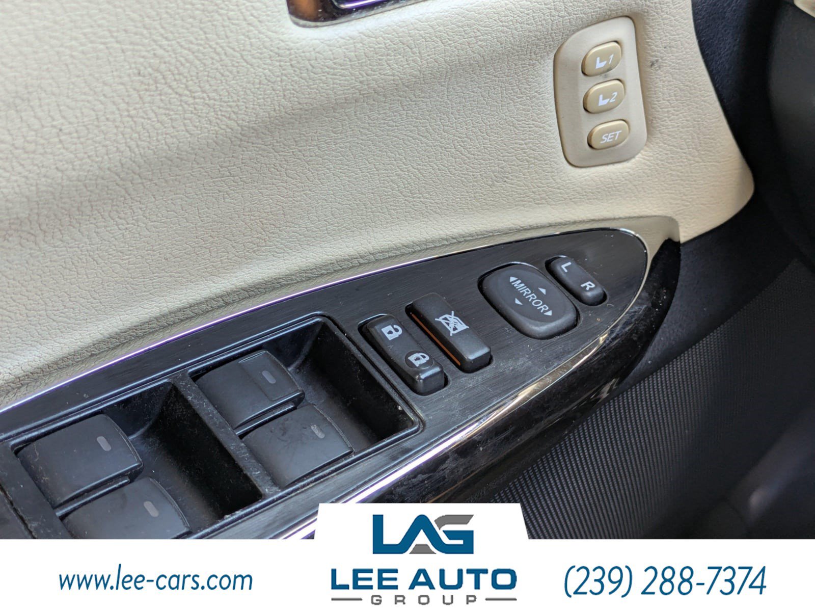 Used 2014 Toyota Avalon Limited FWD image 17