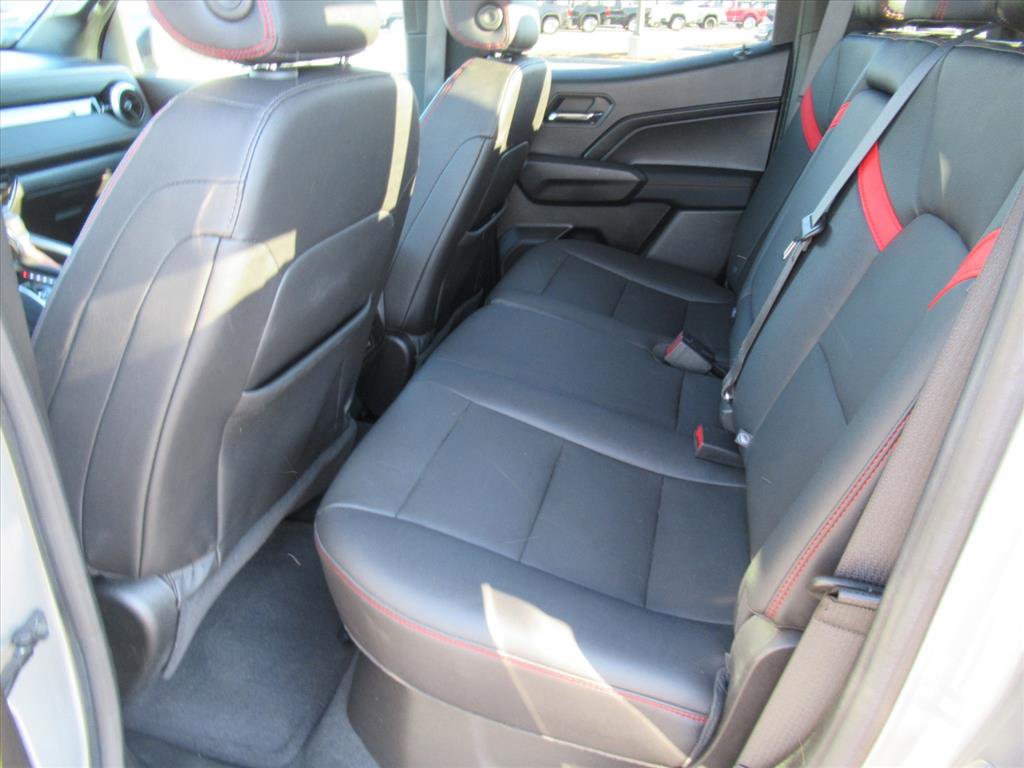 Used 2023 Chevrolet Colorado Z71 w/ Z71 Convenience Package 2 image 30