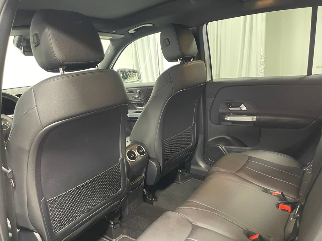 Certified 2023 Mercedes-Benz GLB 250 4MATIC image 26