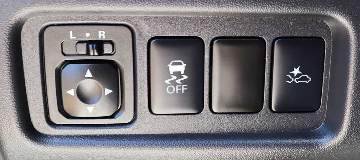 Used 2024 Mitsubishi Mirage G4 LE FWD image 39