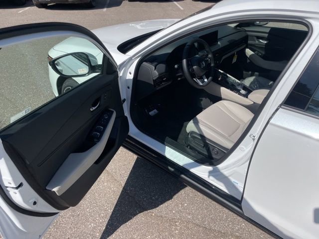 New 2025 Honda Accord Touring image 14