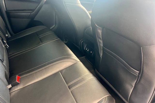 Used 2019 Ford Ranger Lariat w/ Black Appearance Package image 17