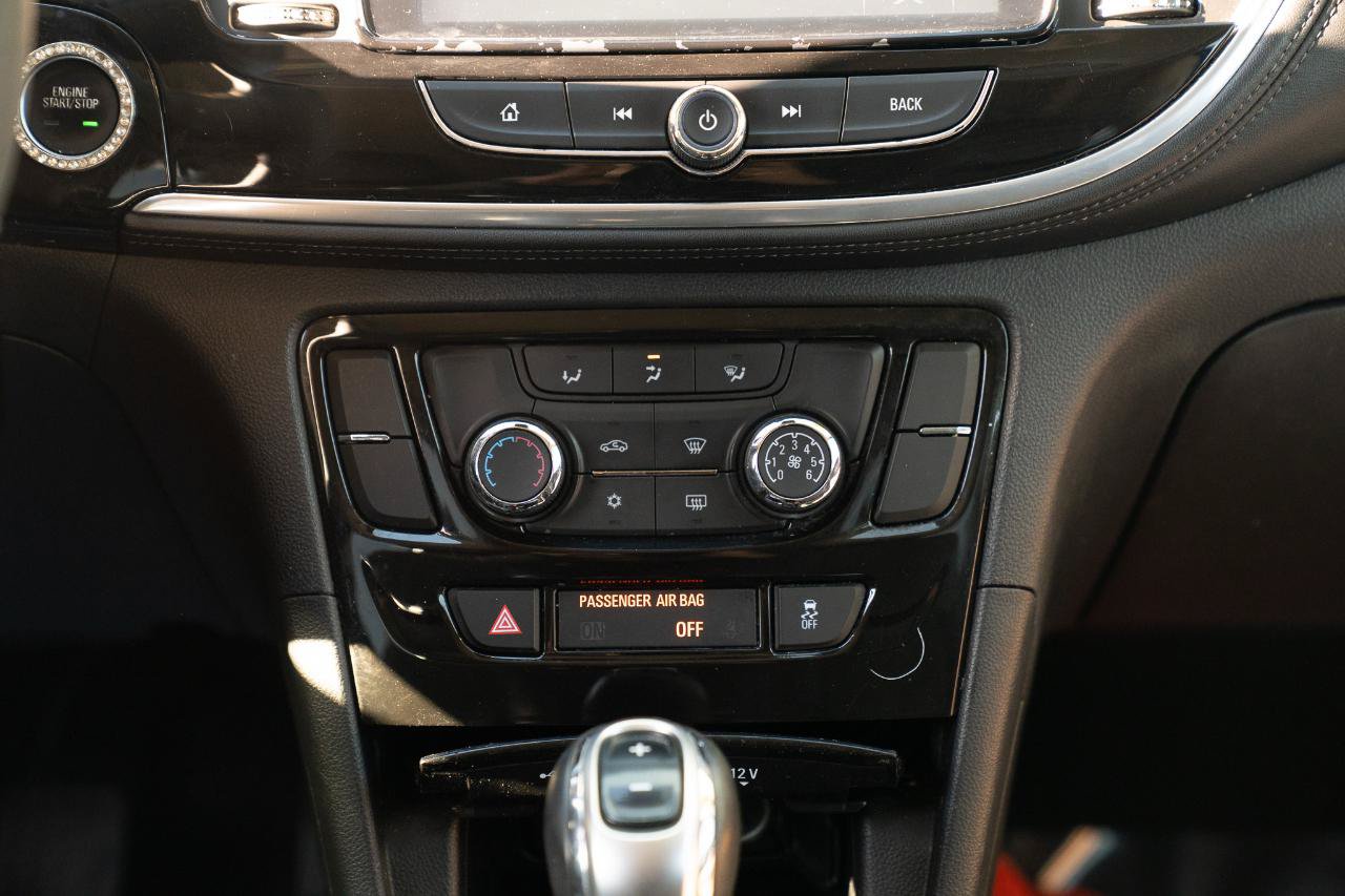 Used 2020 Buick Encore Preferred w/ Safety Package FWD image 29