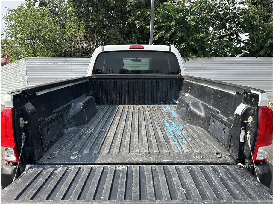Used 2016 Toyota Tacoma SR w/ SR Convenience Package AWD/4WD image 27