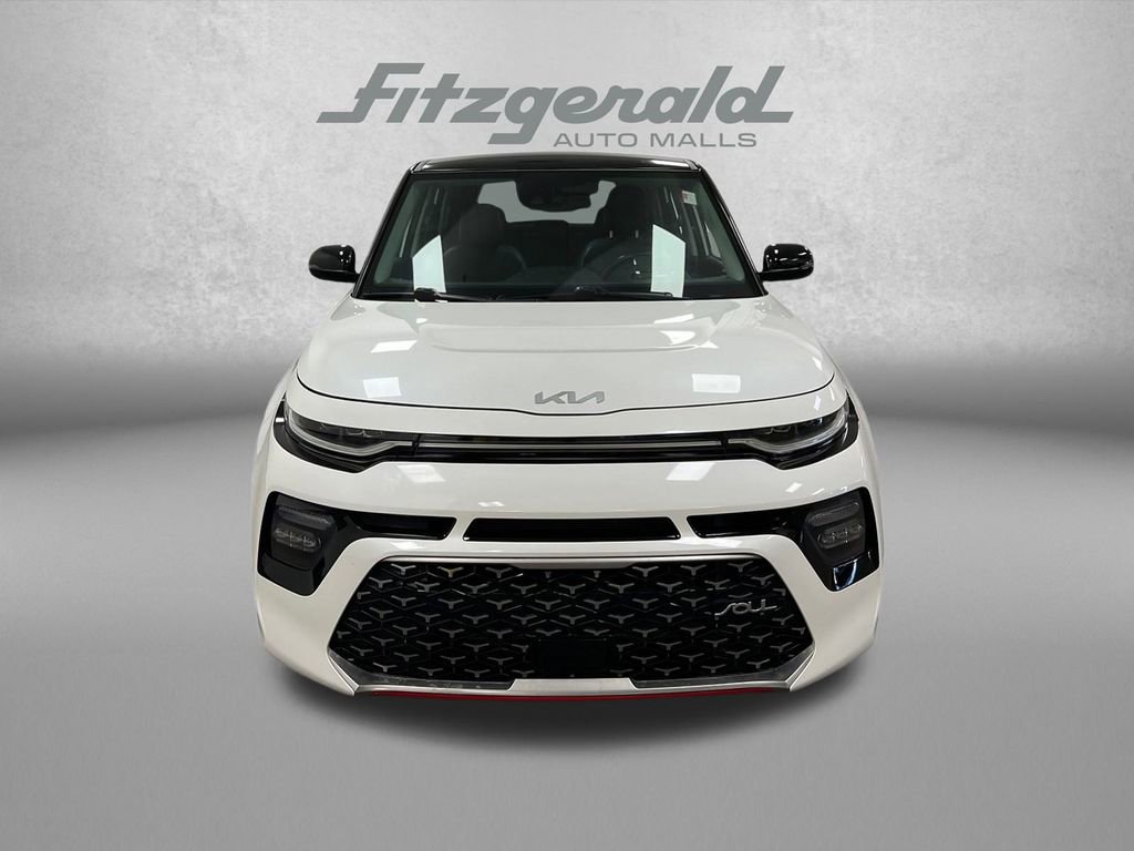 Used 2022 Kia Soul Turbo image 5