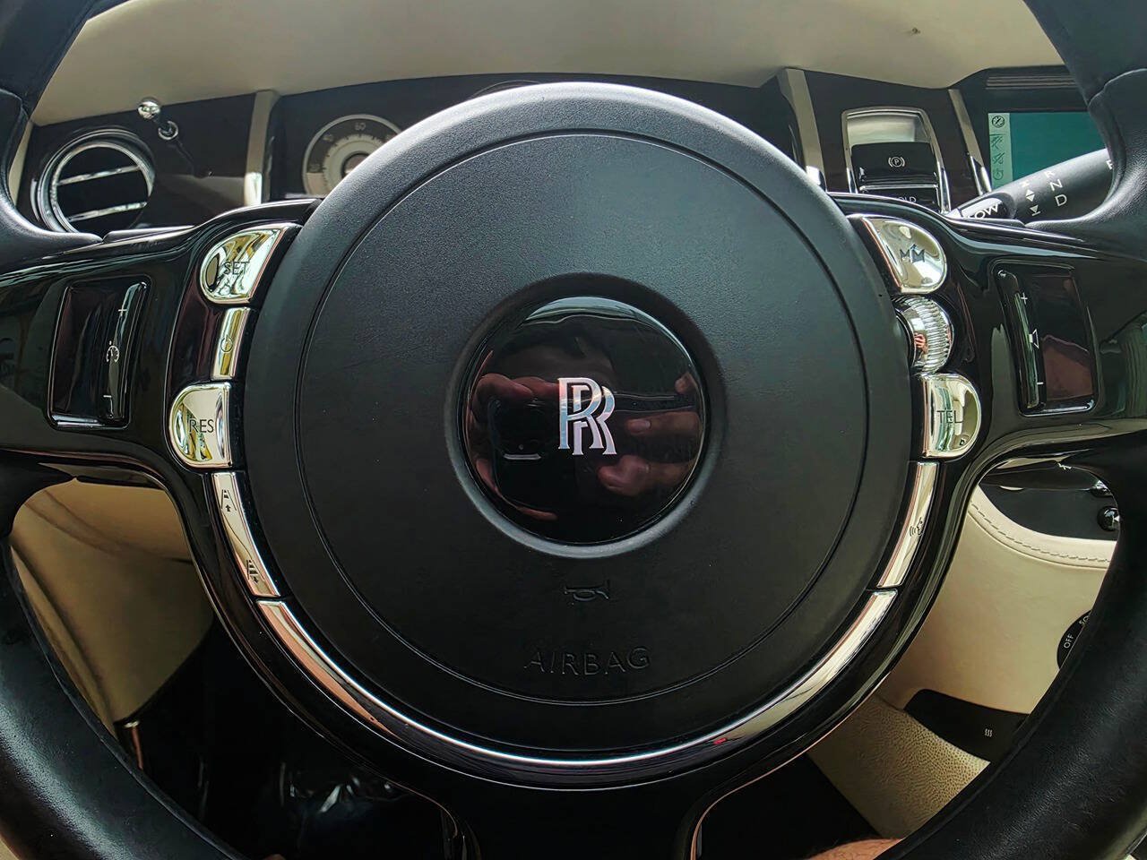 Used 2014 Rolls-Royce Wraith RWD image 73