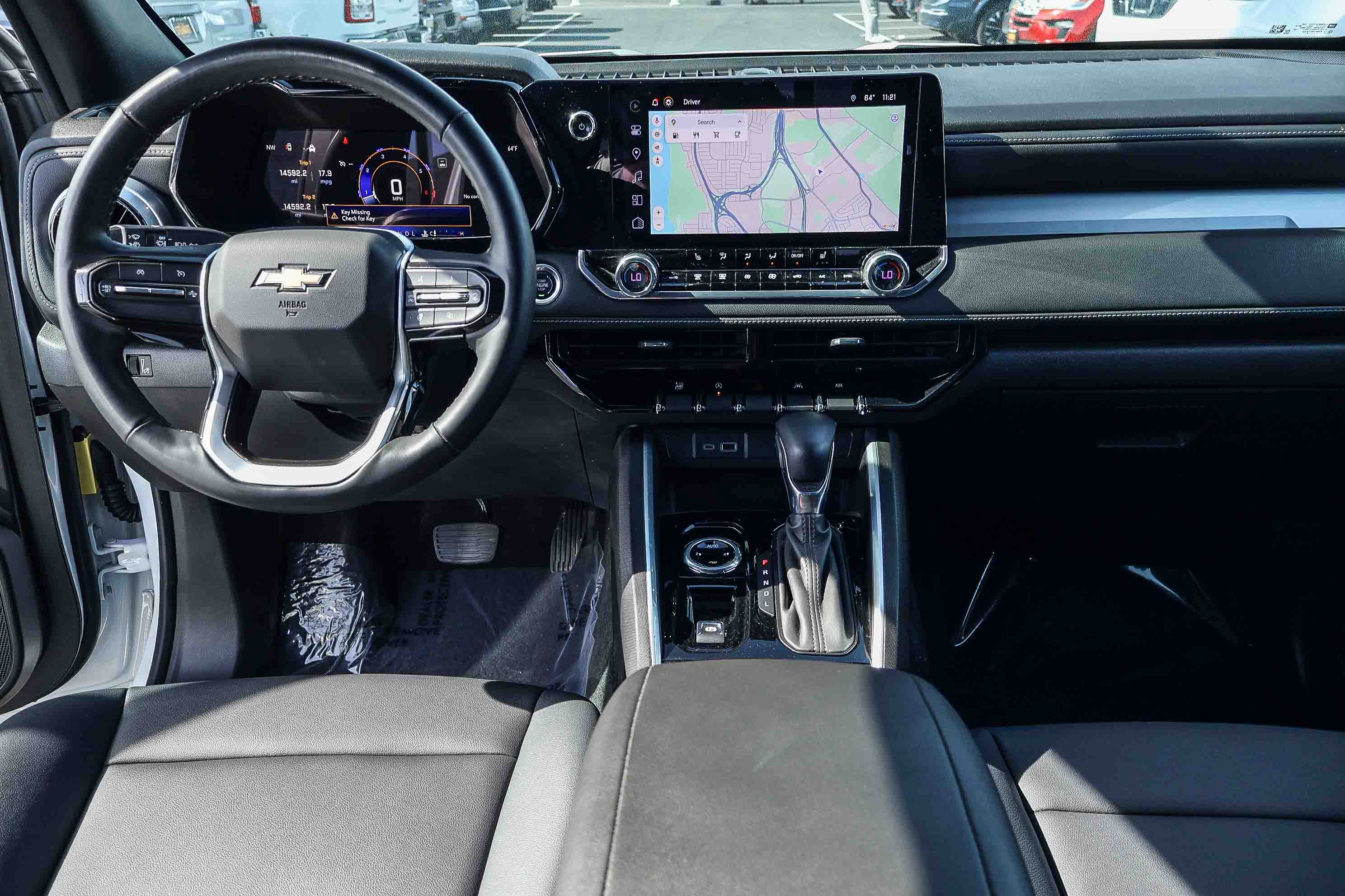 Used 2024 Chevrolet Colorado LT w/ LT Convenience Package III image 9