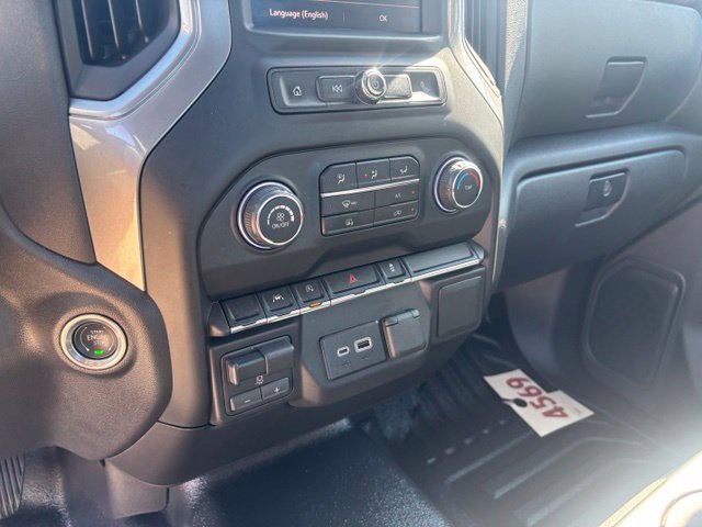 Used 2026 Chevrolet Silverado 1500 W/T w/ Trailering Package AWD/4WD image 17