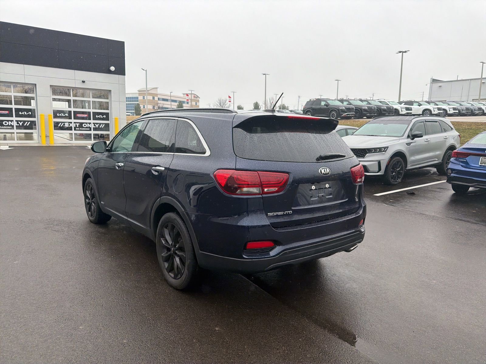 Used 2020 Kia Sorento S image 7
