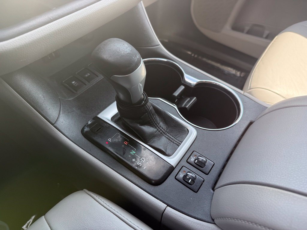 Used 2015 Toyota Highlander XLE AWD/4WD image 23