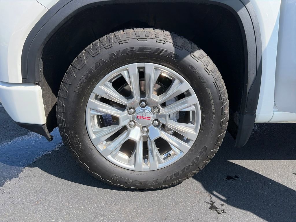 Used 2022 GMC Sierra 1500 Denali w/ Driver Alert Package II AWD/4WD image 28