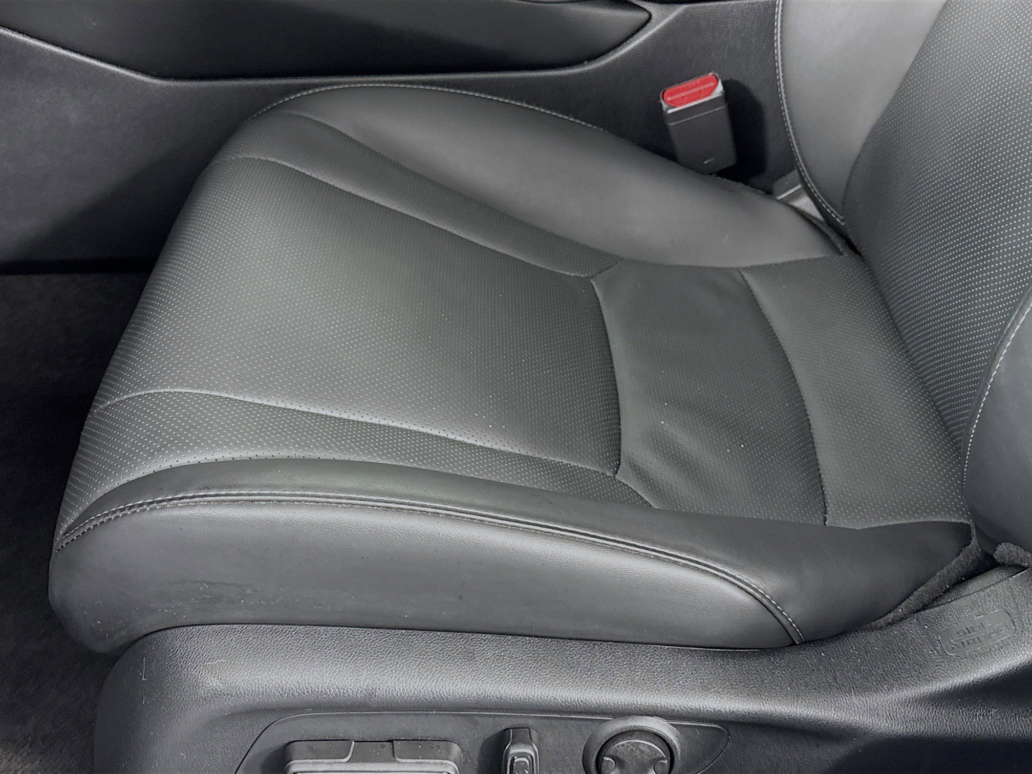 Certified 2025 Honda Accord Touring image 20