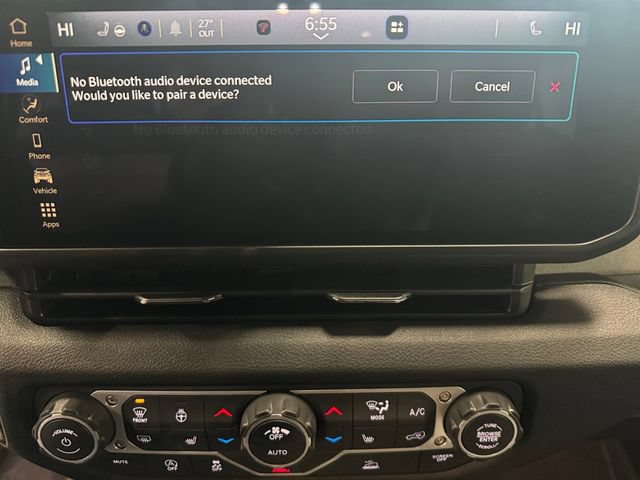 New 2026 Jeep Gladiator Sport AWD/4WD image 18