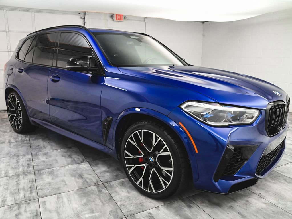Used 2022 BMW X5 M AWD/4WD image 3