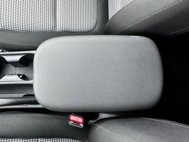 Used 2019 Hyundai Kona SEL w/ SEL Tech Package 02 image 19